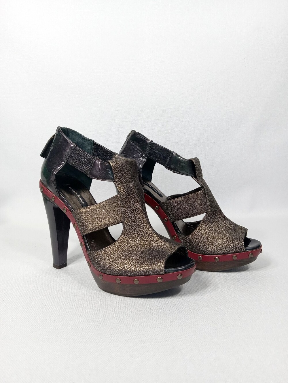 NANETTE LEPORE Green Black Red Bronze Platform High Heel Sandal Womens Size 9